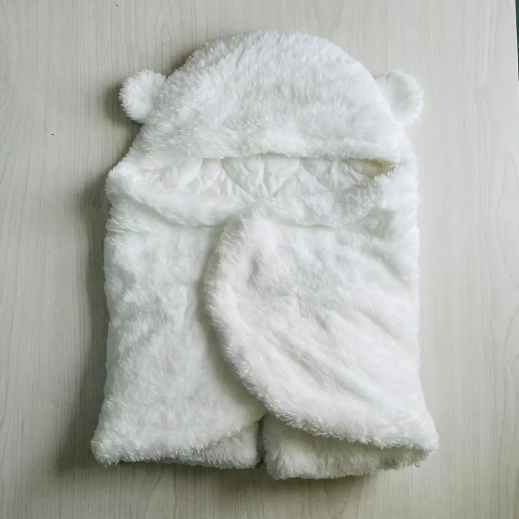SWADDLE