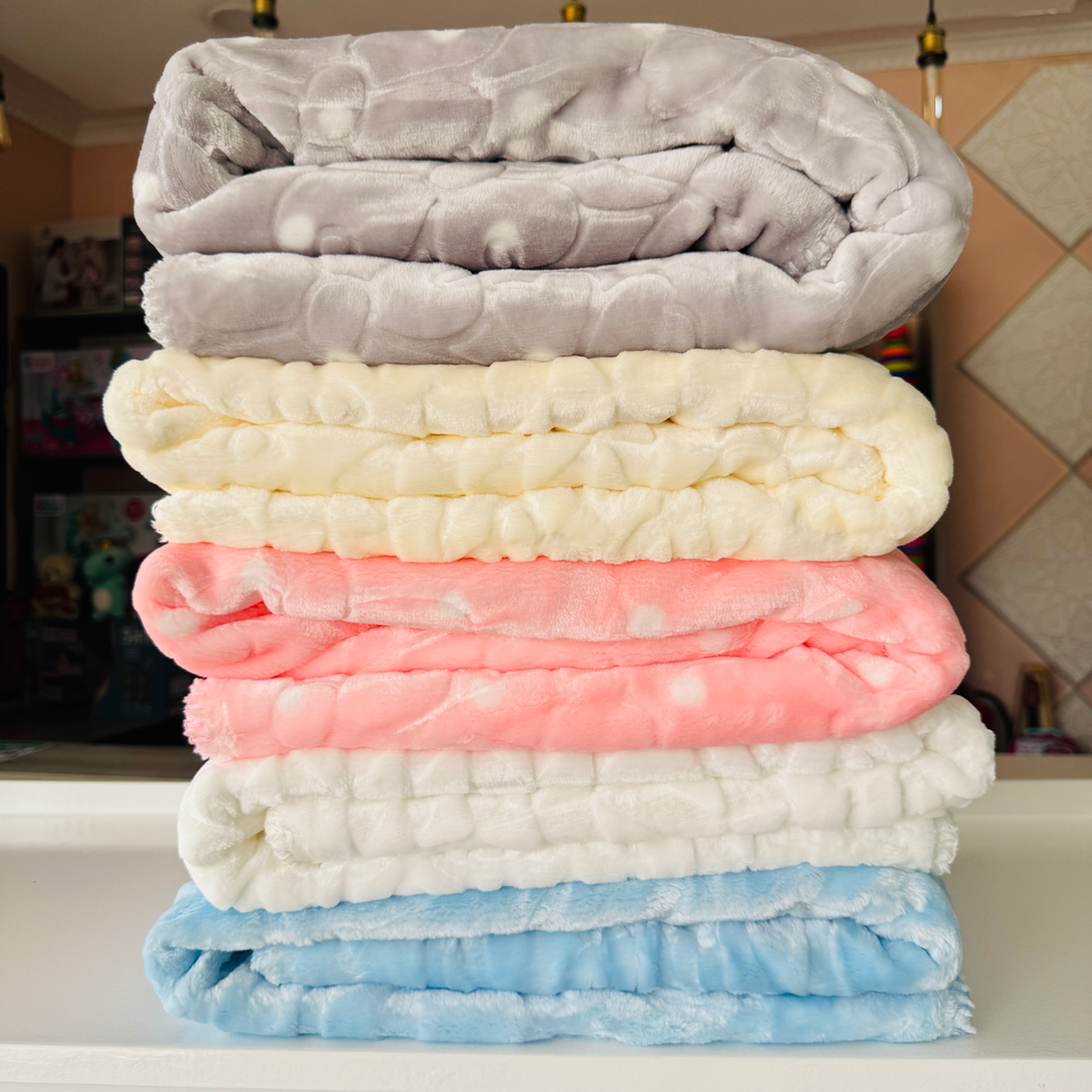 [0246] BABY BLANKET SOFT