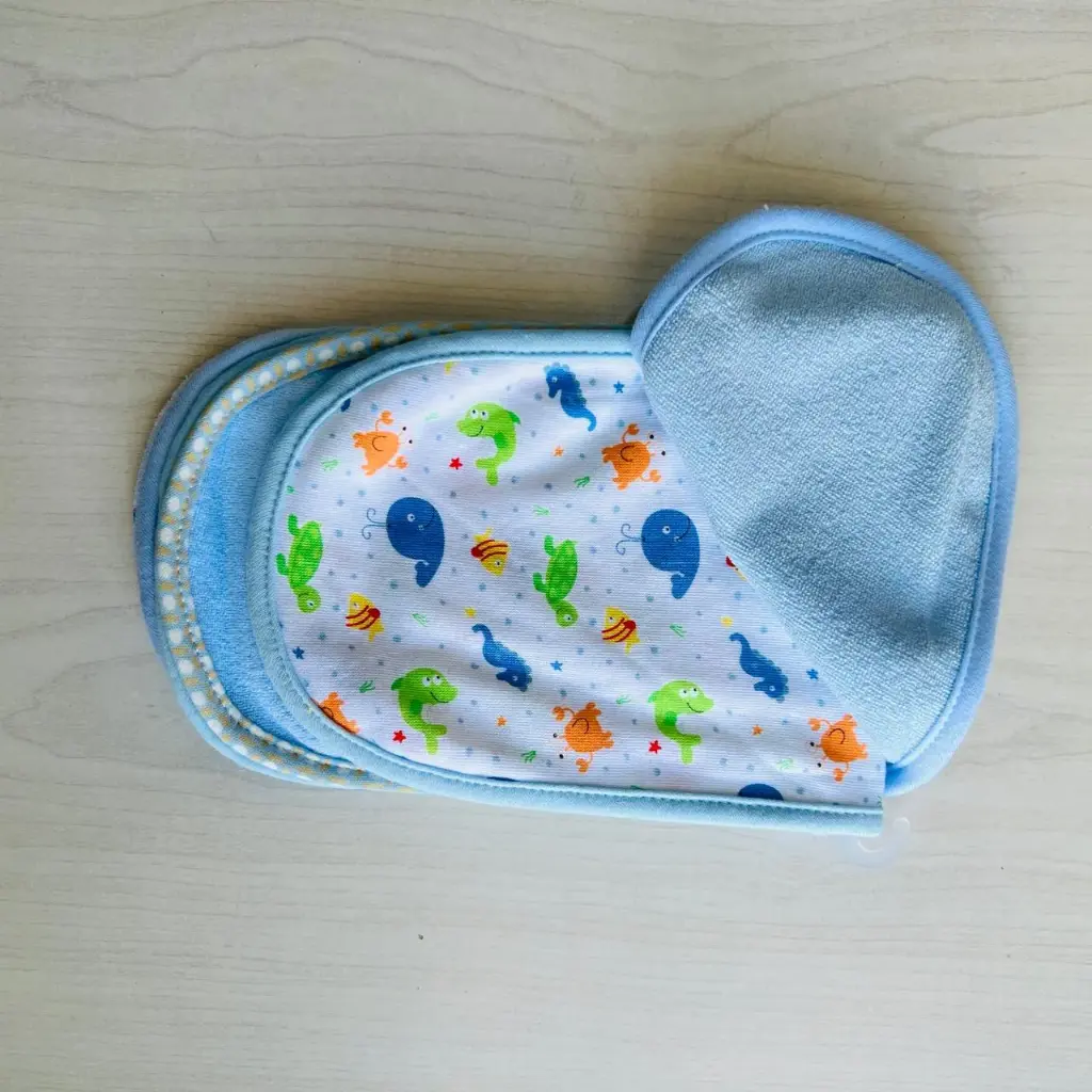 [0607] BURP CLOTHE CARTER  SET OF 3