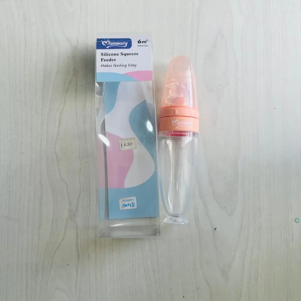 [0622] SILICONE SQUEEZE FEEDER MOMEASY