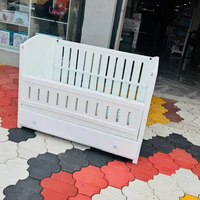 Sturdy Baby Cot Crib 2x4ft