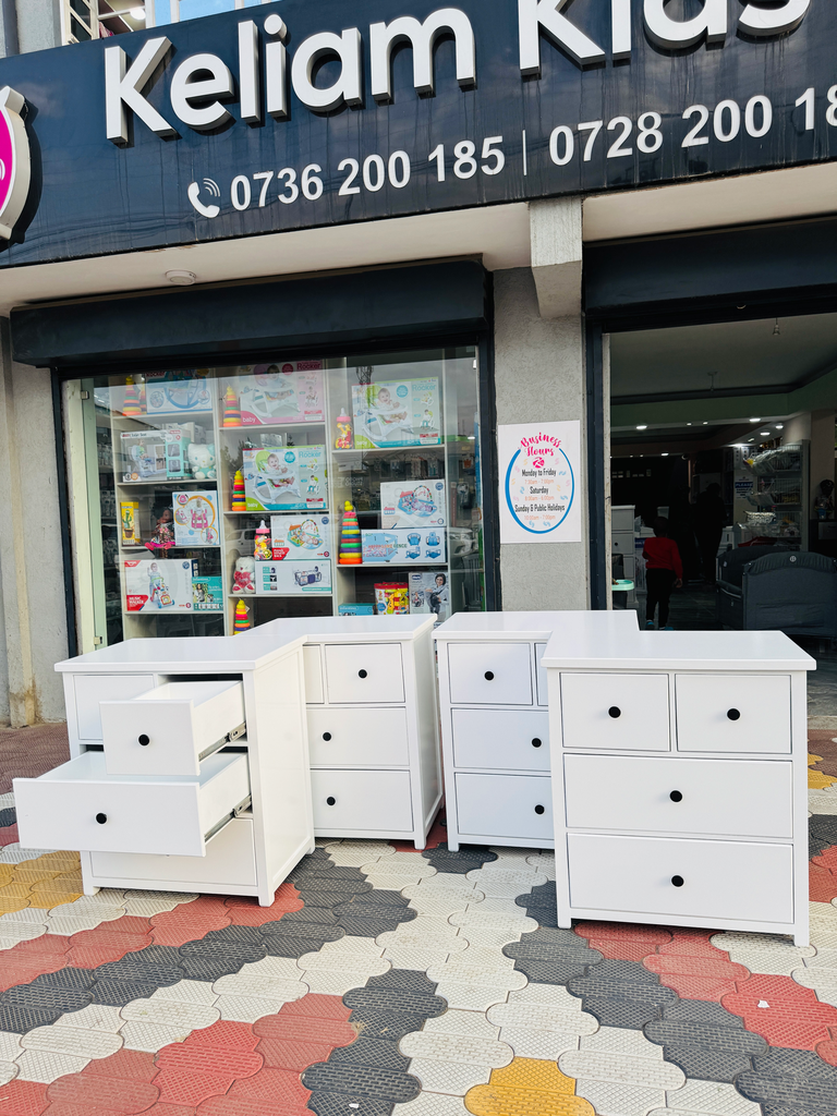 [FUR-CAB-004-STD-WHT-NON] Mini Bazuu Chest of Drawers Dresser