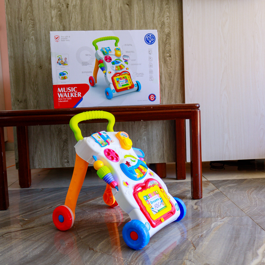 [1550] Baby Musical Push Walker