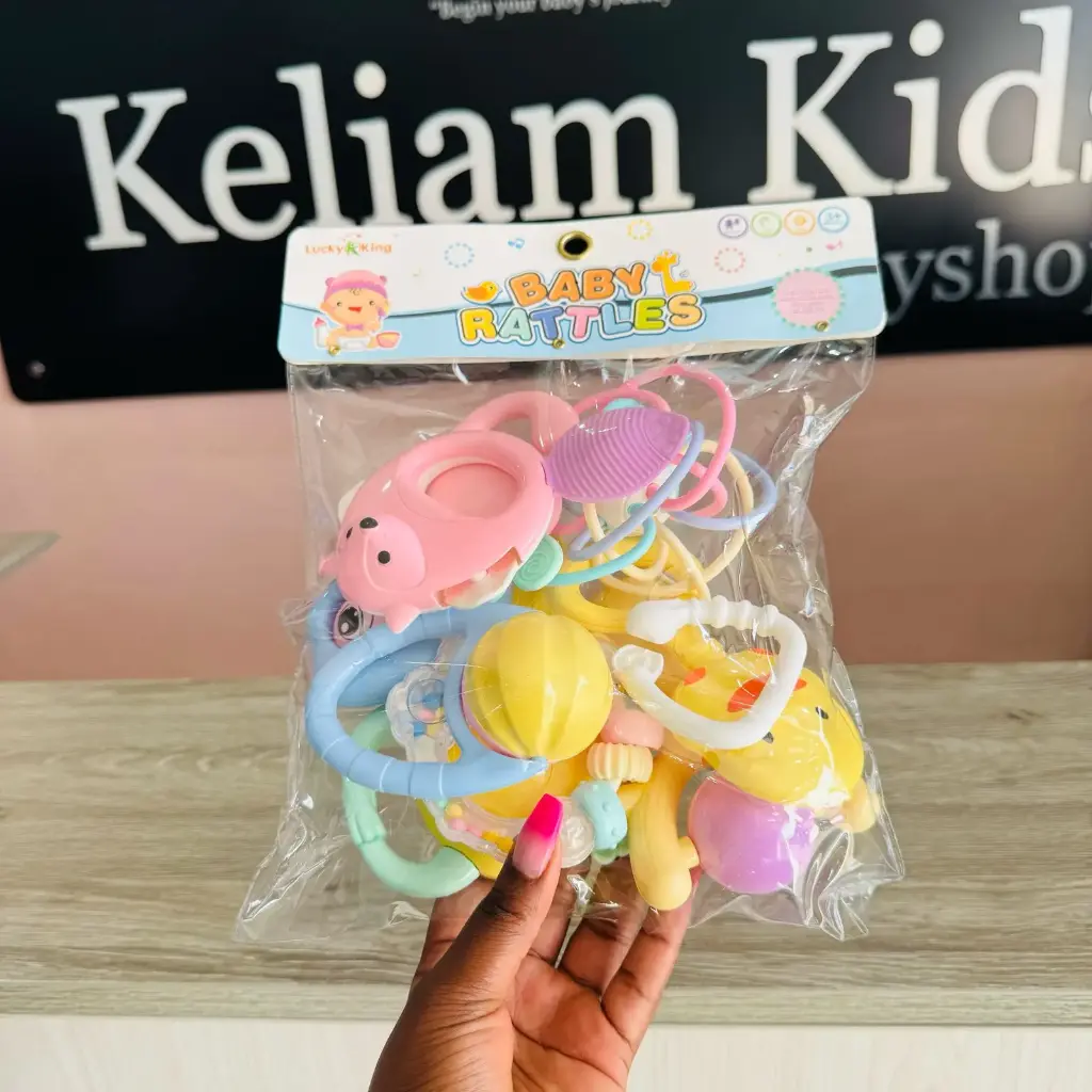 [1699] SHAKERS & TEETHERS LARGE