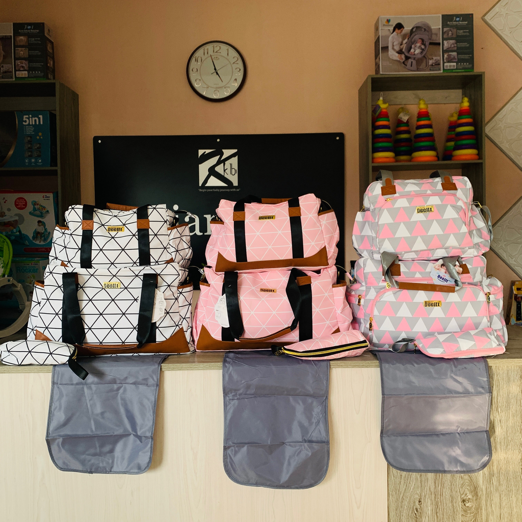 Deellt 4 in 1 Baby & Mum Diaper Bag